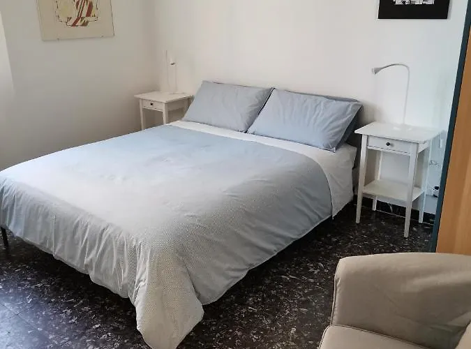 Mazzini Malpighi شقة