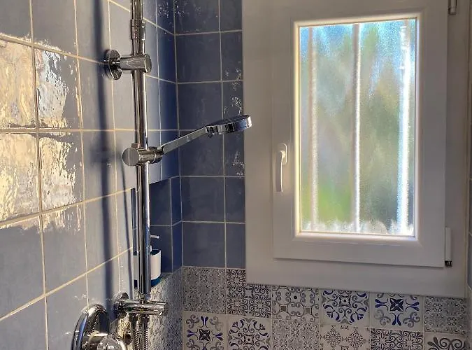 Mazzini Malpighi Lägenhet